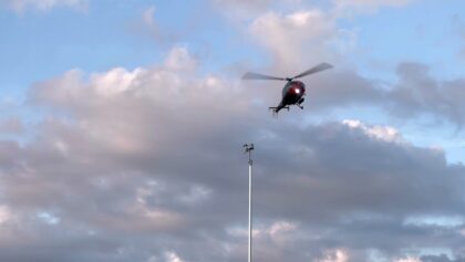 XXL Alouette 3 im Dämmerungsflug.