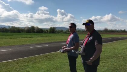 XXL Jet und Heli Modelle , während der Ausbildung.