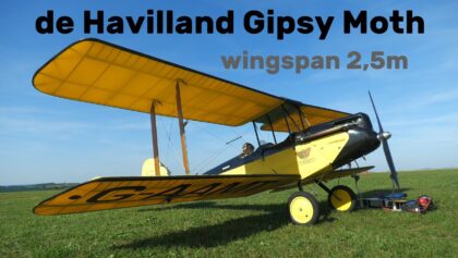de Havilland Gipsy Moth | 2,5m scale RC biplane |