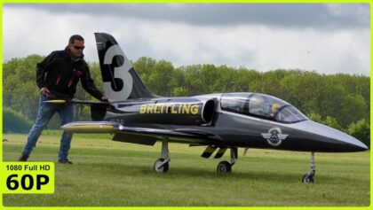 2X XXXL GIGANTIC RC TURBINE JET L-39 ALBATROS FORMATION FLIGHT