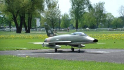 EMERGENCY LANDING RC TURBINE MODEL JET!!!