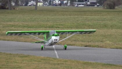 ERSTFLUG – Erhart Markus mit der Super Decathlon