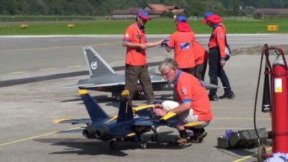 FA-18 Hornet Blue Angels V2 JET WORLD MASTERS SWITZERLAND 2013