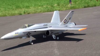 FA-18 Schreiner – Elektro Jets Over Emmen 2013/16
