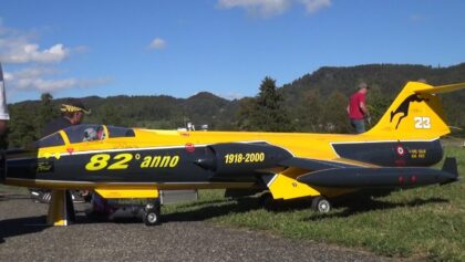 GIGANTIC STARFIGHTER F-104S ASA-M SCALE TURBINE RC JET MODEL