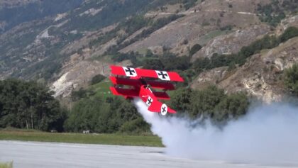 Gernot Bruckmann Fokker DR.1 Gigantic RC Airplane 3x wings Stunt