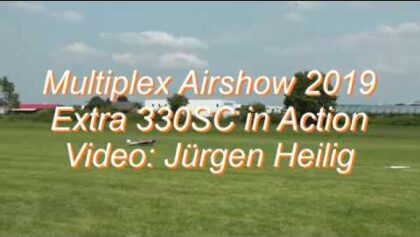 Multiplex Airshow 2019 – Extra 330SC in Action