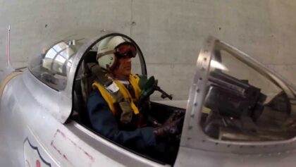 North American F-86 Sabre JET WORLD MASTERS 2013