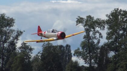 R/C NORTH AMERICAN AT-6 Texan in Avenches