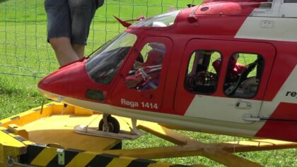 RC Scale Turbine Model HelicopterAmbulance REGA Agusta AW-109 Special Transporter