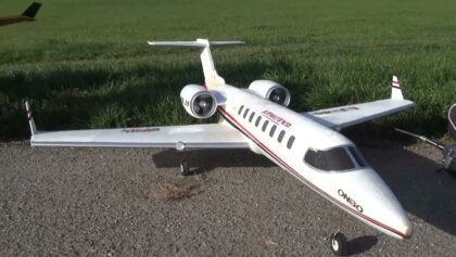 RCHELIJET IN ACTION ONLY FANS RC AIRPLANE RC JETS AND