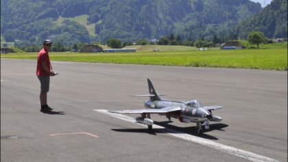 Tim Rütimann Hawker Hunter Mk 58 Swiss Jet Scale Team