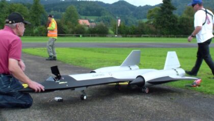 ULTRASECRET LOCKHEED A-12 OXCART Turbine Modell Jet father of the