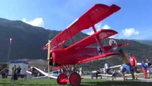 UNBELIEVABLE RED BARON FLIGHT WORLD LARGEST FOKKER DR-1 RC SCALE