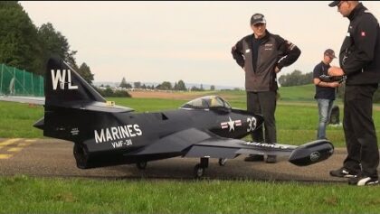 U.S Navy Grumman F9F Panther Huge Turbine RC Model Jet