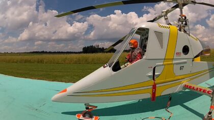 turbine powered R/C Kaman K-1200 K-Max