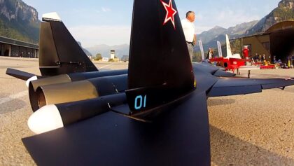 RC Jet Sukhoi Su-47 Berkut Сухой Су-47 Беркут turbine scale