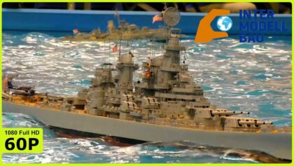 GIANT RC SCALE WARSHIP MODEL IN WATER ACTION – INTERMODELLBAU