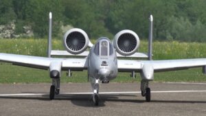 High detailed Warthog A-10 X-Treme fast Low-pass RC Twin-Turbine Scale