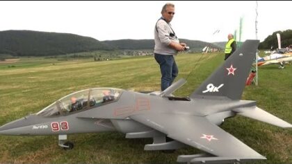 Huge Russia Air Force Yakovlev Yak-130 with working Artificial-Horizon Turbine