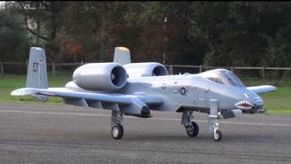 2015 Hausen Flugtag RC Scale Warthog A-10 with flares Shot