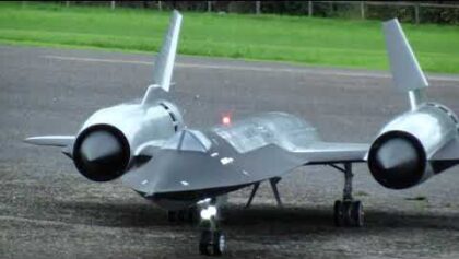 RC BLACKBIRD SR -71 OR A-12 OXCART SCALE TURBINE MODEL