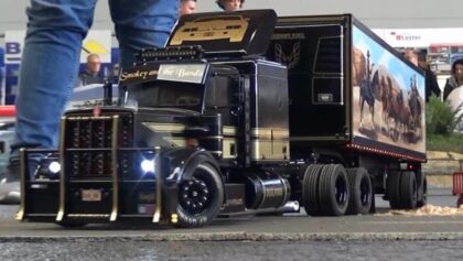 Bandit das ausgekochte Schlitzohr RC Modell Truck Faszination Modellbau Friedrichshafen