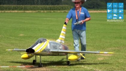 F-100 SABRE RC TURBINE JET FLIGHT FRIEDHELM GRAULICH EUROFLUGTAG AERO