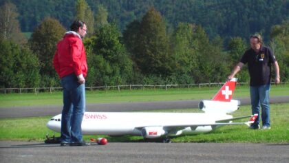 95.Schweizer RC MD-11 Jumbo Turbine Hausen a.A Flug-Show