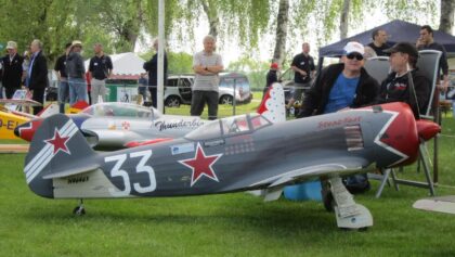 HUGE RC AIRPLANE YAK-11 with a 9 CYLINDERS 400ccm RADIAL