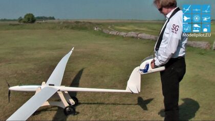 START BEI WINDSTILLE MIT EINEM CONDOR – STARTWAGEN FÜR MODELLFLUGZEUGE