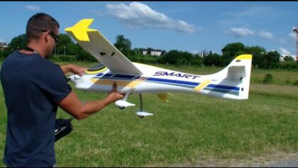 Summer 2015 Dynam Smart Trainer 4S 2600mah Lipo flown by
