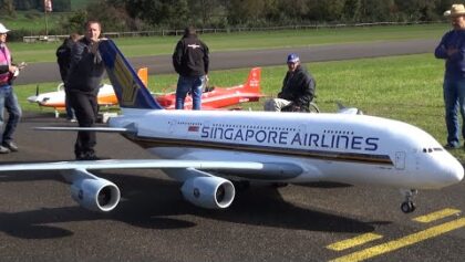 X-Treme R/C Airbus A-380 Lowpass&Overflights Hausen 2015 Switzerland