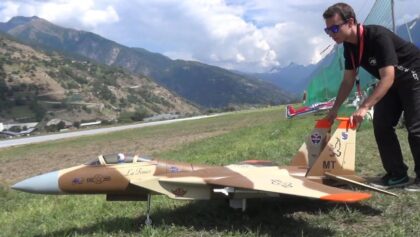 Crash RC Jet McDonnell Douglas F-15c USAF 65th Squadron Twin
