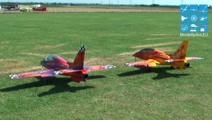 FANTASY TEAM 2X CARF VIPERJET RC TURBINE JET FORMATION FLIGHT