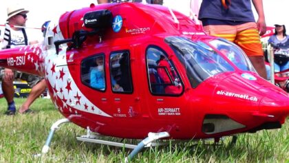 GIANT XXXL RC SCALE HELICOPTER MODEL BELL 429 TURBINE ENGINE