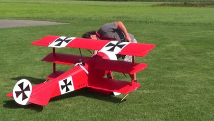 Staudi mit der Fokker DR1 in Schlins