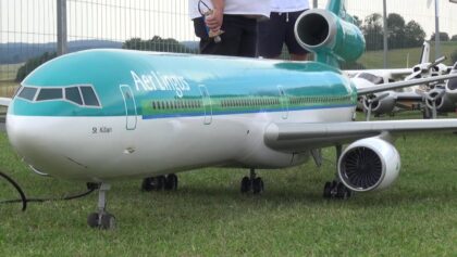 AER LINGUS MD-11 HUGE RC TURBINE AIRLINER with Problems