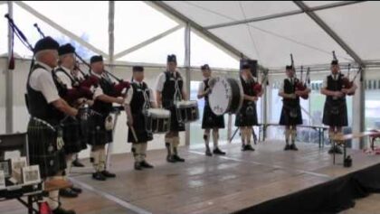 Euroflugtag Rheidt 2011 – Rhine Area Pipes and Drums