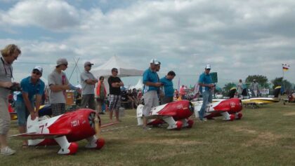 Euroflugtag Rheidt 2013 – Gee Bee R2 Racing