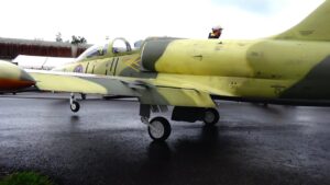 GIGANTIC XXXL ALBATROS L-39 RC TURBINE MODEL JET SCALE PERFORMANCE