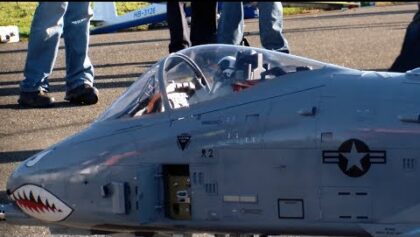 Huge R/C Warthog A-10 special background Gatling Gun FX effect