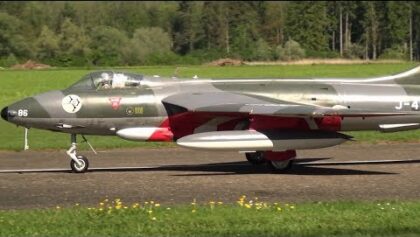 J-4086 SWISS HAWKER HUNTER MKII HUGE SCALE TURBINE MODEL RC