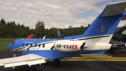 Landing Pilatus PC-24 Scale RC Twin Kolibri Kerosene Mini Turbine