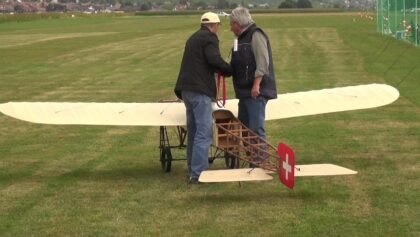 Louis Blériot Blériot XI R/C Oldtimer-Airplane with 250ccm Radial Engine