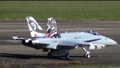 Low pass RC Jet F/A-18 Staffel 11 turbine model Show