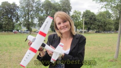 R/C Cessna 182 RTF Set 2.4Ghz gearbest.com makes a lot