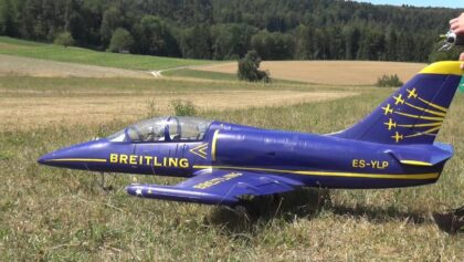 RC Jet Breitling L39