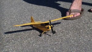 RC Piper Cub J3 mini flowen by Peter