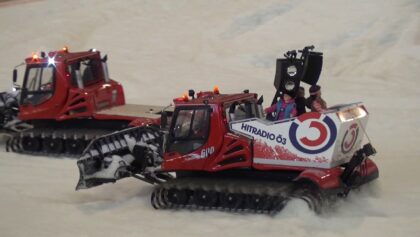 RC Pisten Bully,Pistenraupen Fahrzeuge Ferngesteuerte mini Modelle